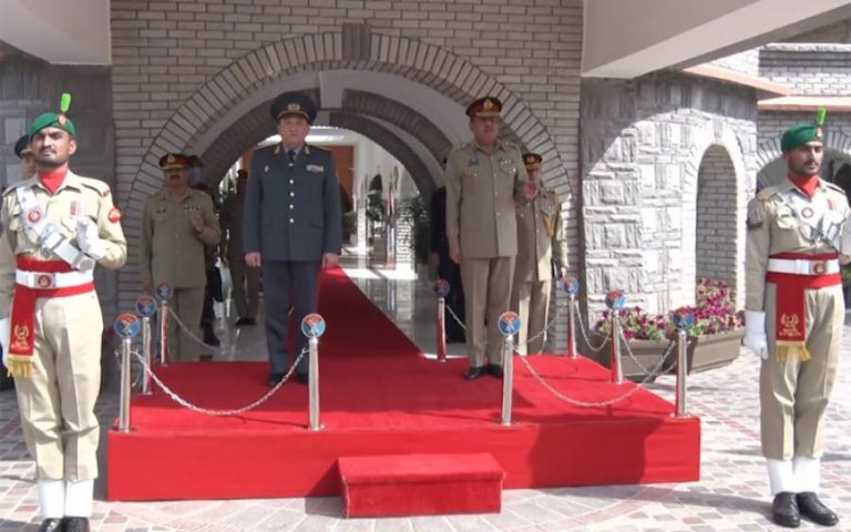 قازقستان کی مسلح افواج کے فرسٹ نائب وزیر دفاع اورچیف آف جنرل سٹاف کا دورہ پاکستان ، چیئرمین جوائنٹ چیفس آف سٹاف کمیٹی جنرل ندیم رضا سے  اہم ملاقات