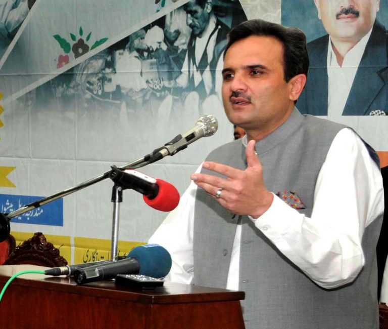 عوامی نیشنل پارٹی کا وزیر اعظم  کو ” انکار “…عمرے پر ساتھ جانے سے معذرت کر لی
