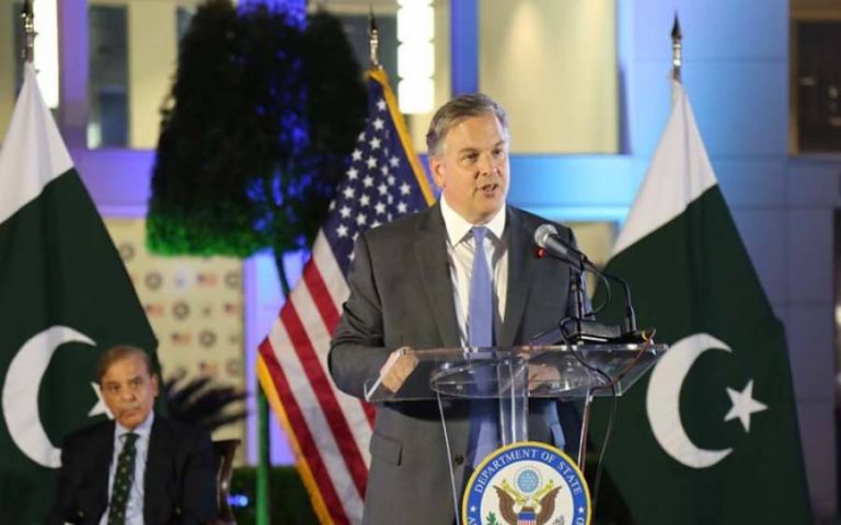 اچھا دوست برے وقت کو بھی اچھا بنادیتا ہے، امریکی سفارتکار