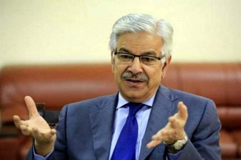 جنرل باجوہ نواز شریف کا احترام کرتے ہیں،اگلے 48 گھنٹے اہم