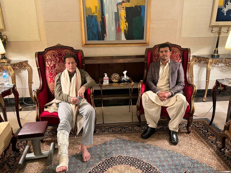 صوبائی وزیر مواصلات و تعمیرات علی افضل ساہی کے تعمیراتی کمپنیوں سے اہم مذاکرات ، قومی خزانے کو بڑا فائدہ پہنچانے میں کامیاب